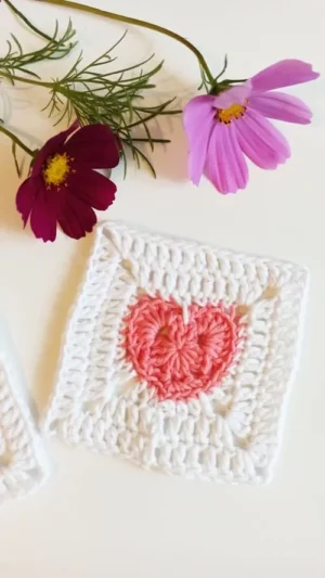 Heart Granny Square Crochet Pattern