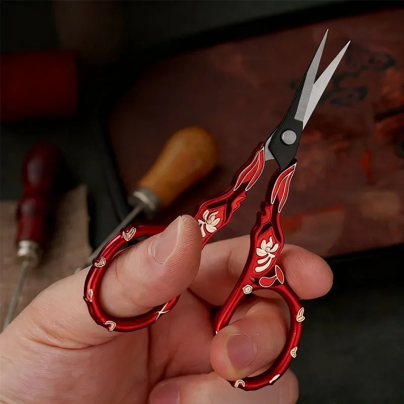 1 Pair Embroidery Scissors – Sharp Stainless Steel - Image 3