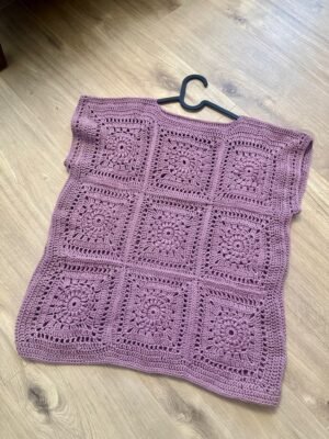 Flower Crochet Summer Top crochet project by Janet Fung