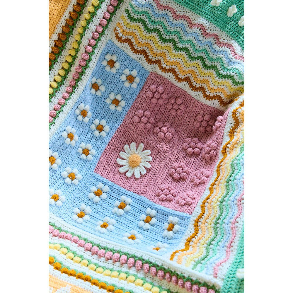 Hayfield Blossom & Buds Spring 2024 CAL